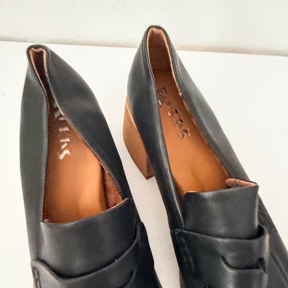 Korks Black Cicely Loafers w/ Wooden Block Heel Womens Sz 10M - Picture 5 of 8
